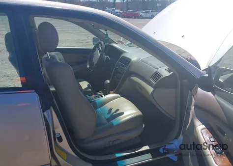 1998 Lexus Es 300 z USA, uszkodzony, nr VIN JT8BF28G6W5042042